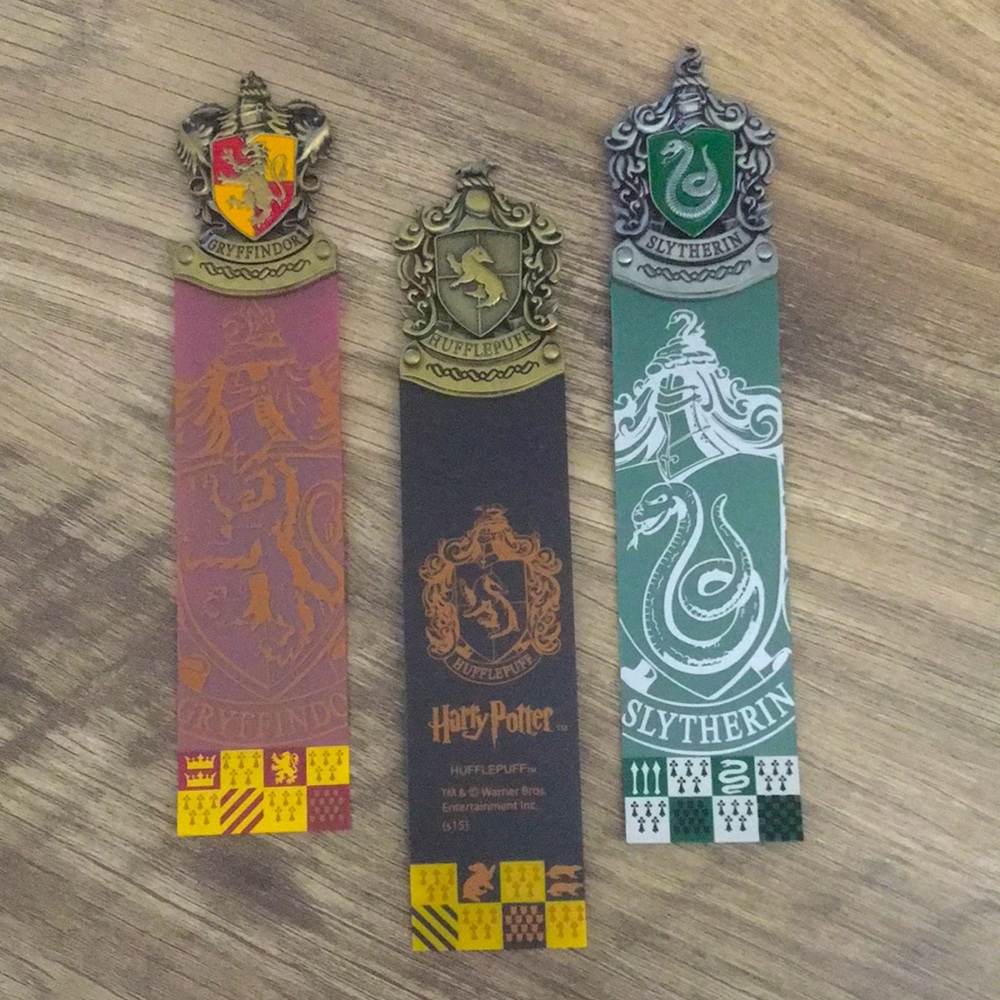 COPY - Harry Potter Crest Bookmarks